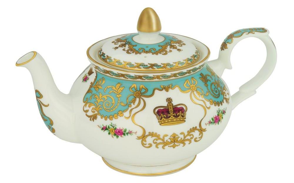 Kew Palace teapot.jpg Kew Palace teapot.jpg